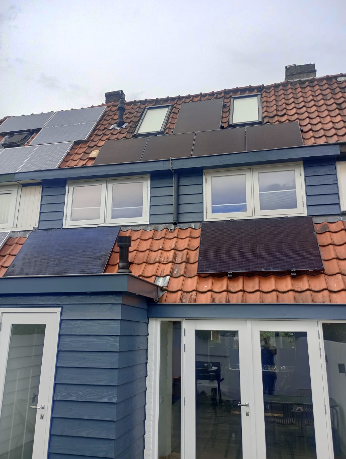 foto kms solar. R&B Webpromotiosn